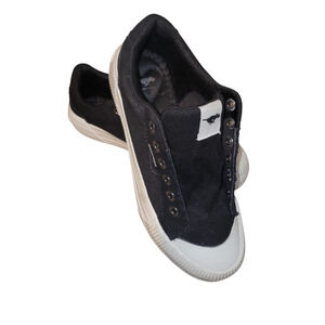 Rocket Dog Cheery Black Sneakers Plush Form Insole Size 6 Women's